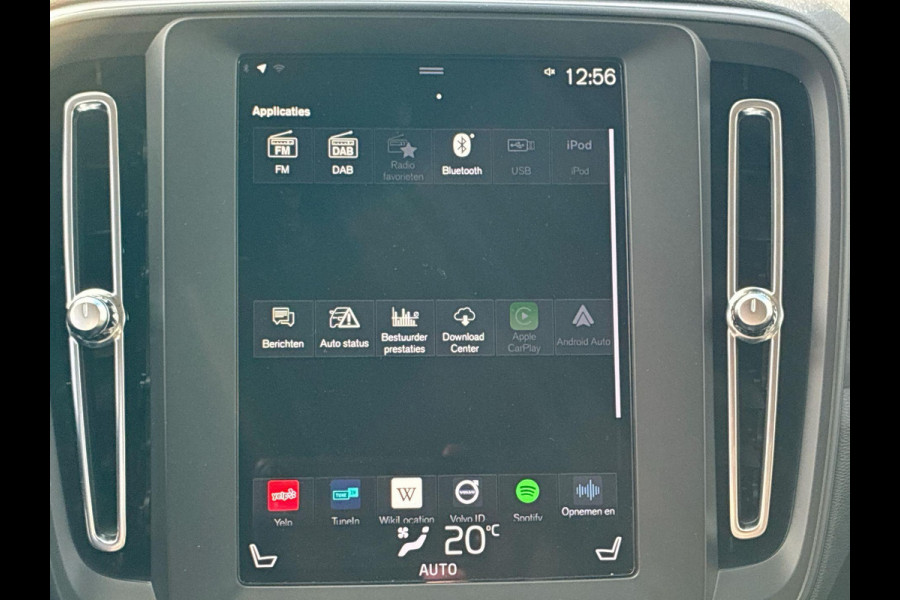 Volvo XC40 1.5 T4 Plug-in hybrid Core Bright 211 PK | Park Assist | Climate Pack - Verwarmd stuur / stoelen | A-Camera Volvo XC40 1.5 T4 Plug-in hybrid Core Bright 211 PK | Park Assist | Climate Pack - Verwarmd stuur / stoelen | A-Camera