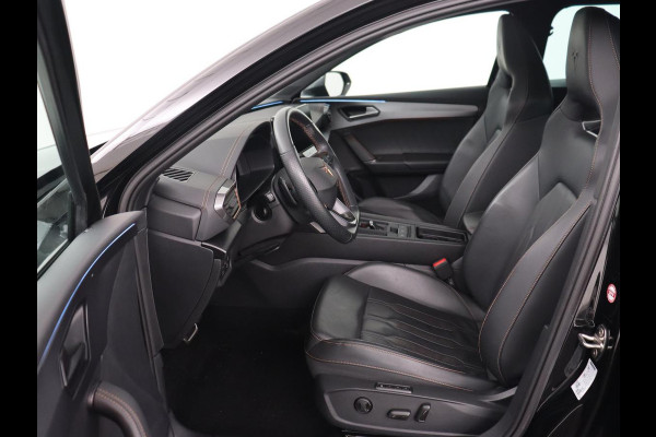 CUPRA Leon 2.0 TSI | 300pk | Panoramadak | Leder | Stoelverwarming | Carplay | Camera | Adaptive cruise | Navigatie | 19'' | Sfeerverlichting | Memory | Keyless | Sportstoelen CUPRA Leon 2.0 TSI | 300pk | Panoramadak | Leder | Stoelverwarming | Carplay | Camera | Adaptive cruise | Navigatie | 19'' | Sfeerverlichting | Memory | Keyless | Sportstoelen
