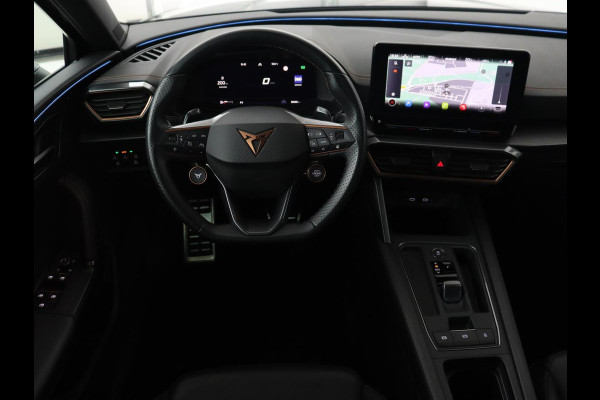 CUPRA Leon 2.0 TSI | 300pk | Panoramadak | Leder | Stoelverwarming | Carplay | Camera | Adaptive cruise | Navigatie | 19'' | Sfeerverlichting | Memory | Keyless | Sportstoelen CUPRA Leon 2.0 TSI | 300pk | Panoramadak | Leder | Stoelverwarming | Carplay | Camera | Adaptive cruise | Navigatie | 19'' | Sfeerverlichting | Memory | Keyless | Sportstoelen
