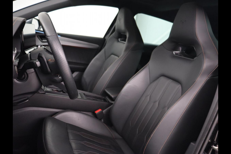 CUPRA Leon 2.0 TSI | 300pk | Panoramadak | Leder | Stoelverwarming | Carplay | Camera | Adaptive cruise | Navigatie | 19'' | Sfeerverlichting | Memory | Keyless | Sportstoelen CUPRA Leon 2.0 TSI | 300pk | Panoramadak | Leder | Stoelverwarming | Carplay | Camera | Adaptive cruise | Navigatie | 19'' | Sfeerverlichting | Memory | Keyless | Sportstoelen