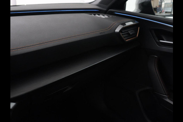 CUPRA Leon 2.0 TSI | 300pk | Panoramadak | Leder | Stoelverwarming | Carplay | Camera | Adaptive cruise | Navigatie | 19'' | Sfeerverlichting | Memory | Keyless | Sportstoelen CUPRA Leon 2.0 TSI | 300pk | Panoramadak | Leder | Stoelverwarming | Carplay | Camera | Adaptive cruise | Navigatie | 19'' | Sfeerverlichting | Memory | Keyless | Sportstoelen
