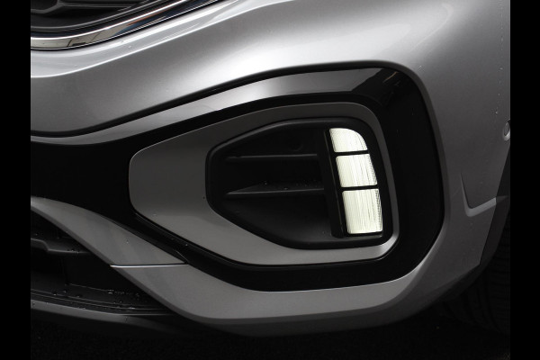 Volkswagen T-Roc 1.5 TSI 150pk Automaat R-Line Digitale Cockpit Climate Control Camera Navigatie Apple Carplay/Android Auto Lichtmetalen Velgen Parkeer sensoren Dab Led Adaptive Cruise Control Volkswagen T-Roc 1.5 TSI 150pk Automaat R-Line Digitale Cockpit Climate Control Camera Navigatie Apple Carplay/Android Auto Lichtmetalen Velgen Parkeer sensoren Dab Led Adaptive Cruise Control