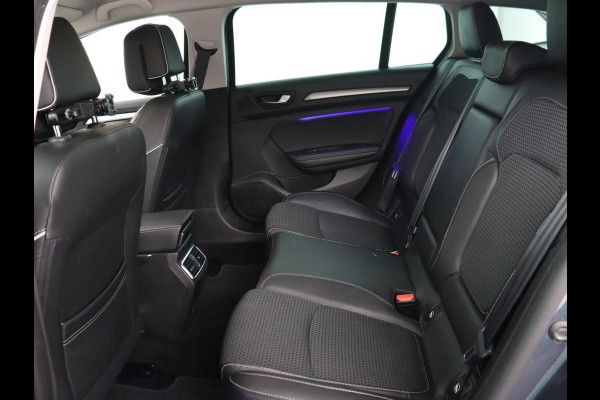 Renault Mégane 1.3 TCe Bose | Automaat | Trekhaak | Camera | Carplay | Navigatie | Park Assist | Climate control | BOSE Sound | Keyless | Half leder | Cruise control | Dodehoek detectie