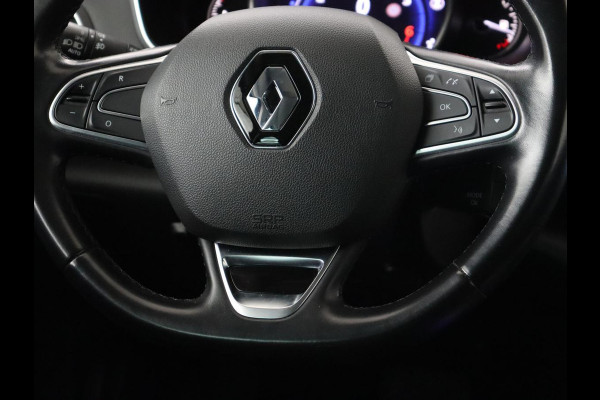 Renault Mégane 1.3 TCe Bose | Automaat | Trekhaak | Camera | Carplay | Navigatie | Park Assist | Climate control | BOSE Sound | Keyless | Half leder | Cruise control | Dodehoek detectie