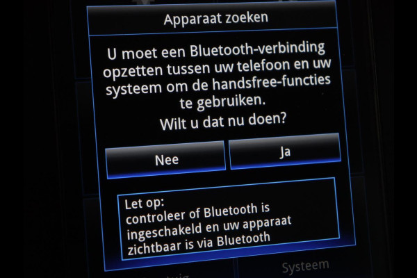 Renault Mégane 1.3 TCe Bose | Automaat | Trekhaak | Camera | Carplay | Navigatie | Park Assist | Climate control | BOSE Sound | Keyless | Half leder | Cruise control | Dodehoek detectie