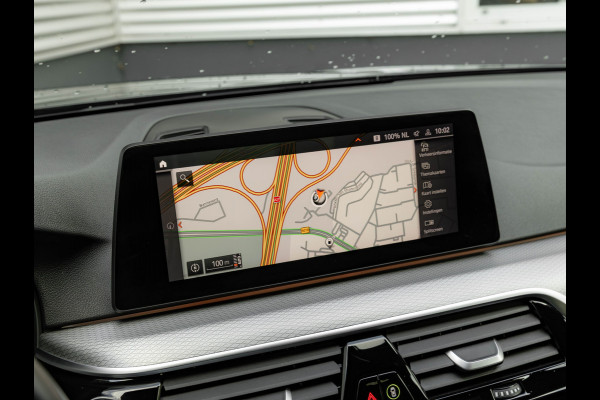 BMW 5 Serie 520i M-Sport - Comfortzetels - Camera - Hifi - Adaptief LED