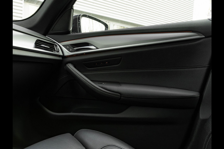 BMW 5 Serie 520i M-Sport - Comfortzetels - Camera - Hifi - Adaptief LED