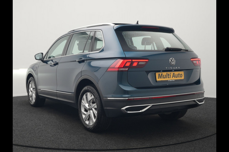 Volkswagen Tiguan 1.4 TSI eHybrid Elegance Plug In Hybrid 245pk PHEV | Panodak | IQ Light | Adaptive Cruise | Alcantara Sportstoelen Verwarmd | Apple Carplay | Sfeerverlichting | Stuur Verwarmd | Navigatie | Virtual | DAB | Volkswagen Tiguan 1.4 TSI eHybrid Elegance Plug In Hybrid 245pk PHEV | Panodak | IQ Light | Adaptive Cruise | Alcantara Sportstoelen Verwarmd | Apple Carplay | Sfeerverlichting | Stuur Verwarmd | Navigatie | Virtual | DAB |