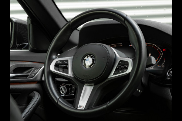 BMW 5 Serie 520i M-Sport - Comfortzetels - Camera - Hifi - Adaptief LED