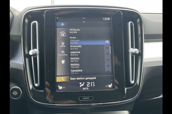 Volvo XC40 1.5 T5 262pk PHEV Twin Engine Inscription Leer Stoel/Stuurverw Carplay Led Voll.Onderhouden! Volvo XC40 1.5 T5 262pk PHEV Twin Engine Inscription Leer Stoel/Stuurverw Carplay Led Voll.Onderhouden!