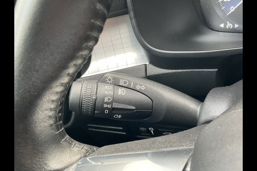Volvo XC40 1.5 T5 262pk PHEV Twin Engine Inscription Leer Stoel/Stuurverw Carplay Led Voll.Onderhouden! Volvo XC40 1.5 T5 262pk PHEV Twin Engine Inscription Leer Stoel/Stuurverw Carplay Led Voll.Onderhouden!
