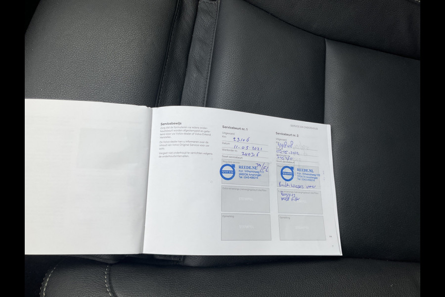 Volvo XC40 1.5 T5 262pk PHEV Twin Engine Inscription Leer Stoel/Stuurverw Carplay Led Voll.Onderhouden! Volvo XC40 1.5 T5 262pk PHEV Twin Engine Inscription Leer Stoel/Stuurverw Carplay Led Voll.Onderhouden!