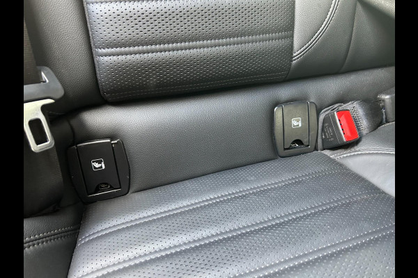 Alfa Romeo Giulia 2.0 T AWD Veloce 280pk | HARMAN KARDON | CARPLAY | A.CAMERA | NAVI | BLUETOOTH | APK T/M 11-12-2027 | TOPSTAAT