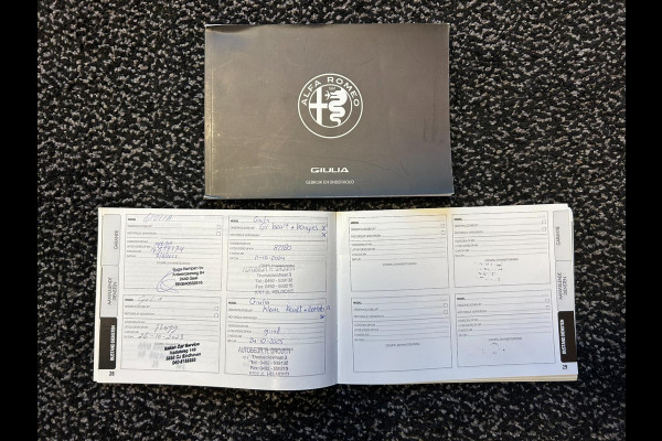 Alfa Romeo Giulia 2.0 T AWD Veloce 280pk | HARMAN KARDON | CARPLAY | A.CAMERA | NAVI | BLUETOOTH | APK T/M 11-12-2027 | TOPSTAAT