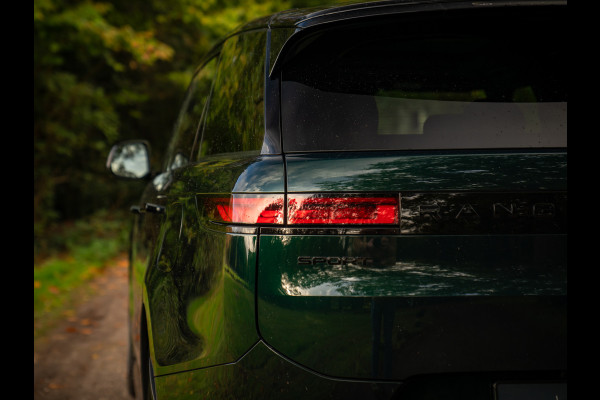 Land Rover Range Rover Sport 3.0 P460e Dynamic SE PHEV | Pano-dak | Meridian | 360 cam | Head-up