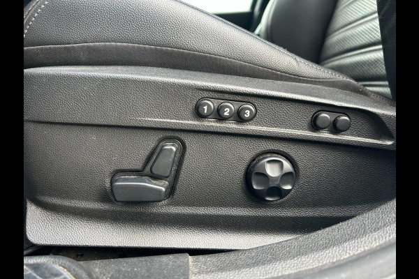 Alfa Romeo Giulia 2.0 T AWD Veloce 280pk | HARMAN KARDON | CARPLAY | A.CAMERA | NAVI | BLUETOOTH | APK T/M 11-12-2027 | TOPSTAAT