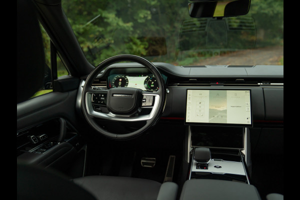 Land Rover Range Rover P550e Autobiography PHEV | Meridian Signature | Pano-dak | Head-up | Massage Land Rover Range Rover P550e Autobiography PHEV | Meridian Signature | Pano-dak | Head-up | Massage