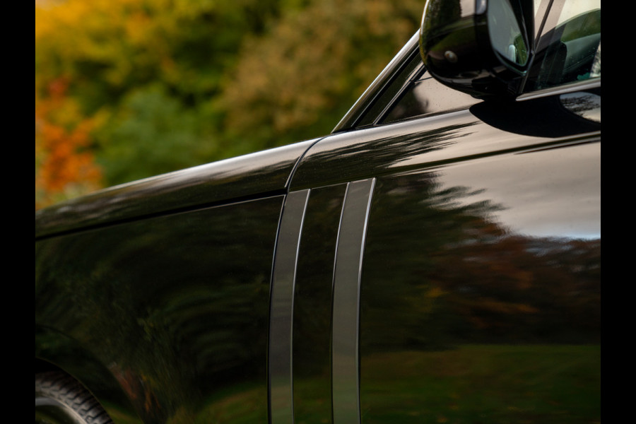 Land Rover Range Rover P550e Autobiography PHEV | Meridian Signature | Pano-dak | Head-up | Massage Land Rover Range Rover P550e Autobiography PHEV | Meridian Signature | Pano-dak | Head-up | Massage