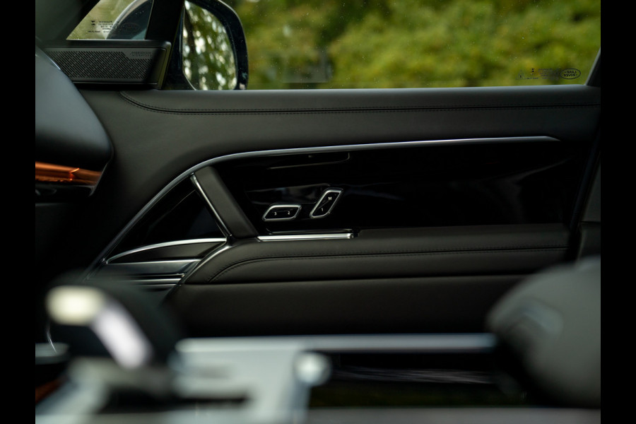 Land Rover Range Rover P550e Autobiography PHEV | Meridian Signature | Pano-dak | Head-up | Massage Land Rover Range Rover P550e Autobiography PHEV | Meridian Signature | Pano-dak | Head-up | Massage
