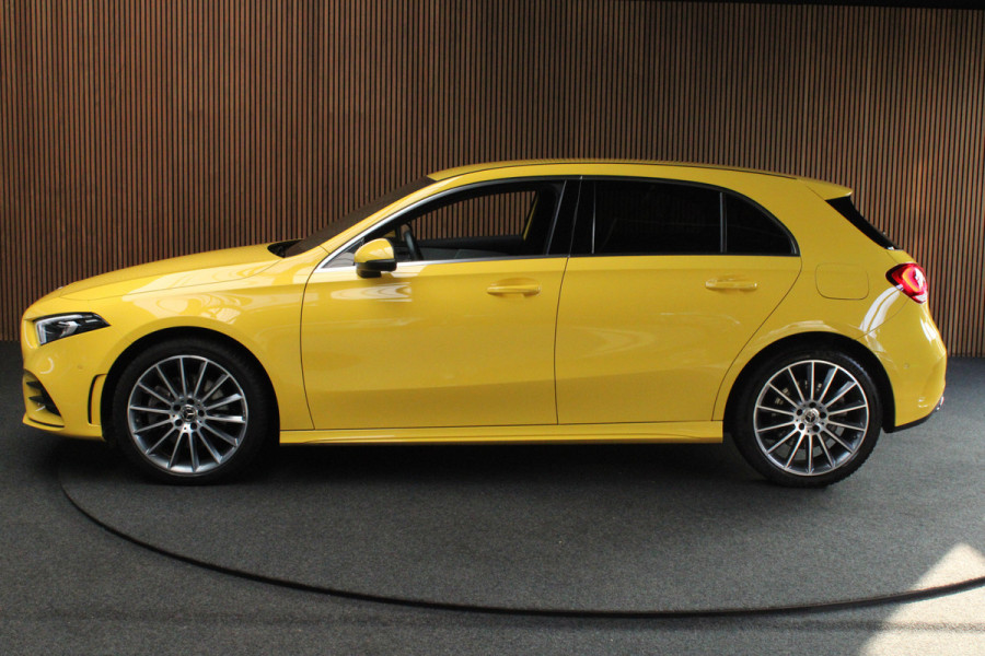 Mercedes-Benz A-Klasse 250e AMG Line Leer Navi PTS LM velgen EQ BTW auto! Mercedes-Benz A-Klasse 250e AMG Line Leer Navi PTS LM velgen EQ BTW auto!