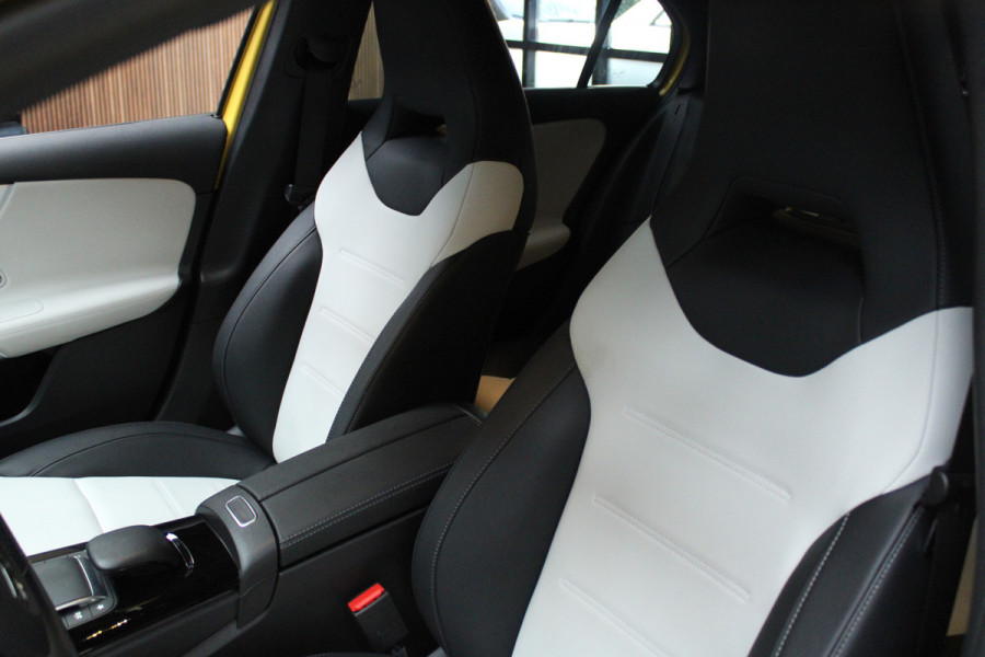 Mercedes-Benz A-Klasse 250e AMG Line Leer Navi PTS LM velgen EQ BTW auto! Mercedes-Benz A-Klasse 250e AMG Line Leer Navi PTS LM velgen EQ BTW auto!