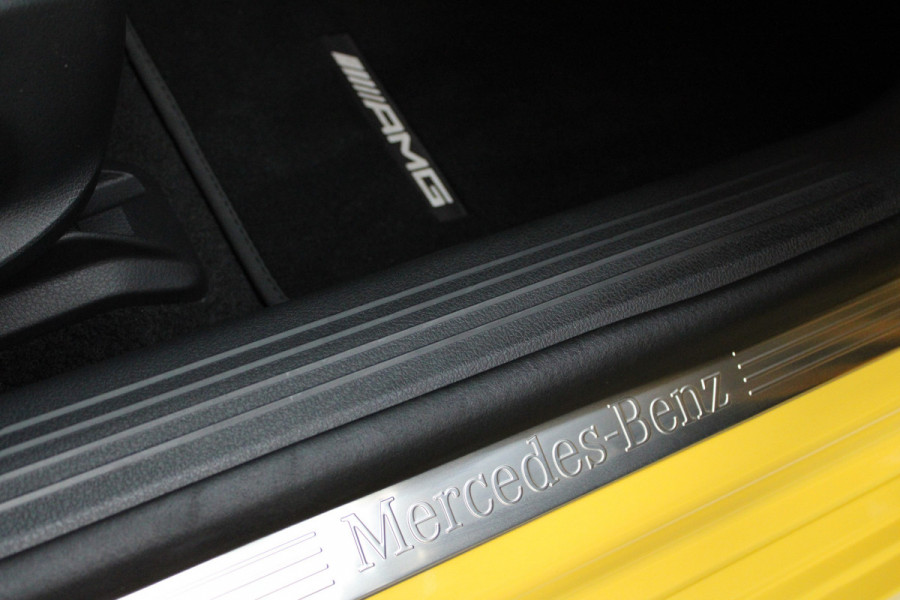 Mercedes-Benz A-Klasse 250e AMG Line Leer Navi PTS LM velgen EQ BTW auto! Mercedes-Benz A-Klasse 250e AMG Line Leer Navi PTS LM velgen EQ BTW auto!