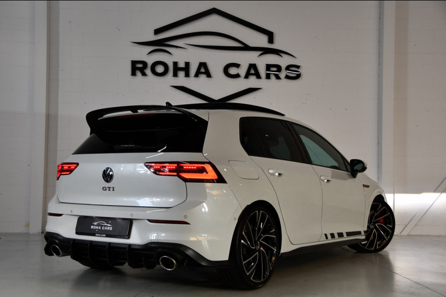 Volkswagen Golf 2.0 GTI Clubsport, Nürburgpack, Headup, Pano, HK audio Volkswagen Golf 2.0 GTI Clubsport, Nürburgpack, Headup, Pano, HK audio