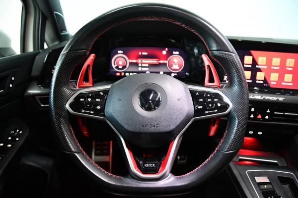 Volkswagen Golf 2.0 GTI Clubsport, Nürburgpack, Headup, Pano, HK audio Volkswagen Golf 2.0 GTI Clubsport, Nürburgpack, Headup, Pano, HK audio