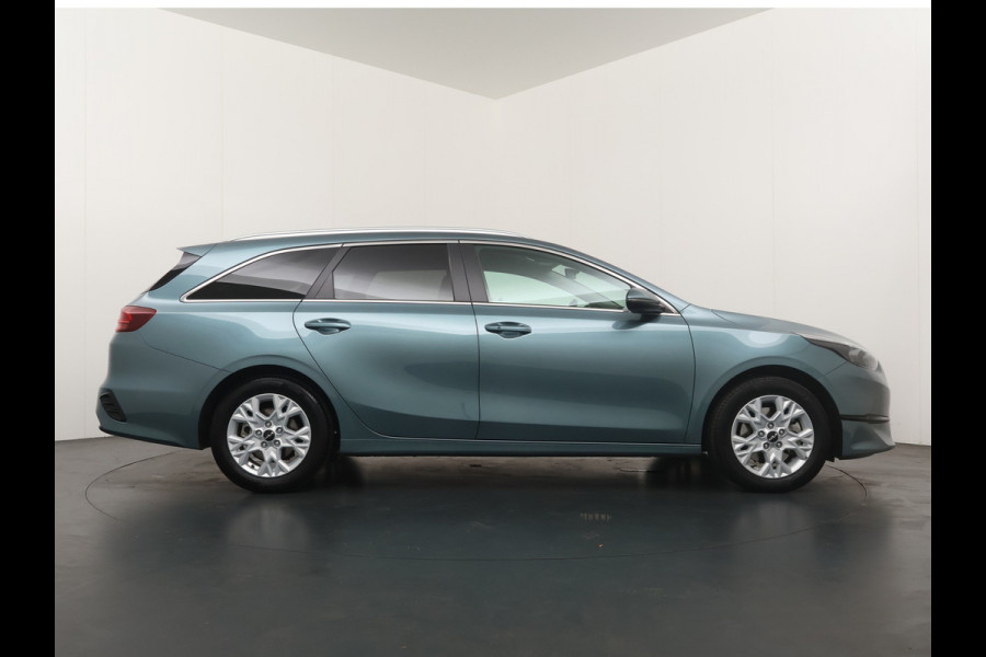Kia Ceed Sportswagon 1.5 T-GDi DynamicPlusLine - Navigatie - Stoel/Stuur Verwarming - Dodehoek Detectie - LED Koplampen - Fabrieksgarantie tot 2031 Kia Ceed Sportswagon 1.5 T-GDi DynamicPlusLine - Navigatie - Stoel/Stuur Verwarming - Dodehoek Detectie - LED Koplampen - Fabrieksgarantie tot 2031