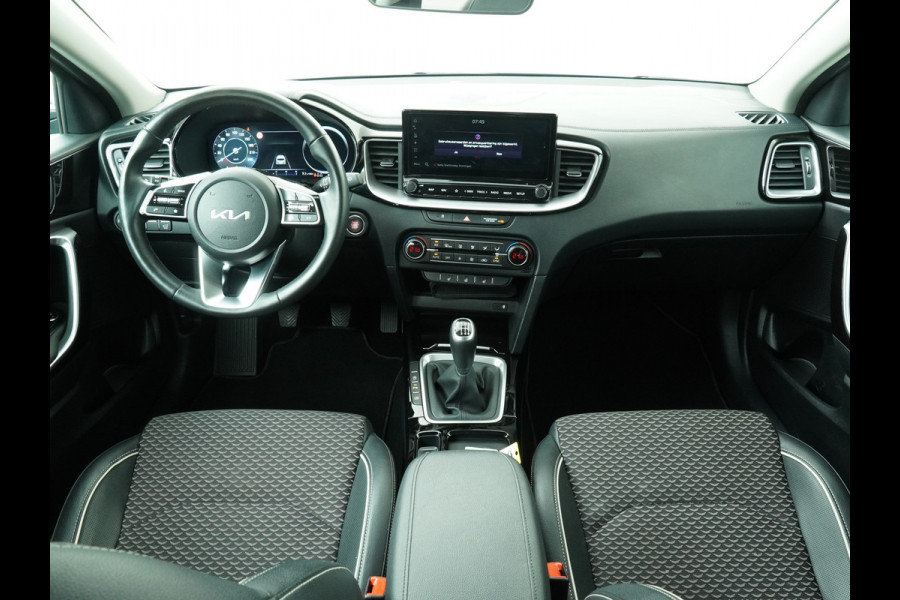 Kia Ceed Sportswagon 1.5 T-GDi DynamicPlusLine - Navigatie - Stoel/Stuur Verwarming - Dodehoek Detectie - LED Koplampen - Fabrieksgarantie tot 2031 Kia Ceed Sportswagon 1.5 T-GDi DynamicPlusLine - Navigatie - Stoel/Stuur Verwarming - Dodehoek Detectie - LED Koplampen - Fabrieksgarantie tot 2031