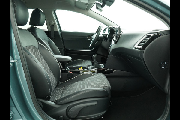 Kia Ceed Sportswagon 1.5 T-GDi DynamicPlusLine - Navigatie - Stoel/Stuur Verwarming - Dodehoek Detectie - LED Koplampen - Fabrieksgarantie tot 2031 Kia Ceed Sportswagon 1.5 T-GDi DynamicPlusLine - Navigatie - Stoel/Stuur Verwarming - Dodehoek Detectie - LED Koplampen - Fabrieksgarantie tot 2031