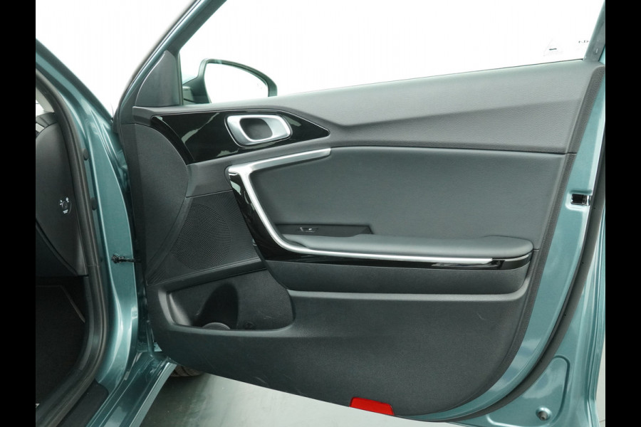 Kia Ceed Sportswagon 1.5 T-GDi DynamicPlusLine - Navigatie - Stoel/Stuur Verwarming - Dodehoek Detectie - LED Koplampen - Fabrieksgarantie tot 2031 Kia Ceed Sportswagon 1.5 T-GDi DynamicPlusLine - Navigatie - Stoel/Stuur Verwarming - Dodehoek Detectie - LED Koplampen - Fabrieksgarantie tot 2031