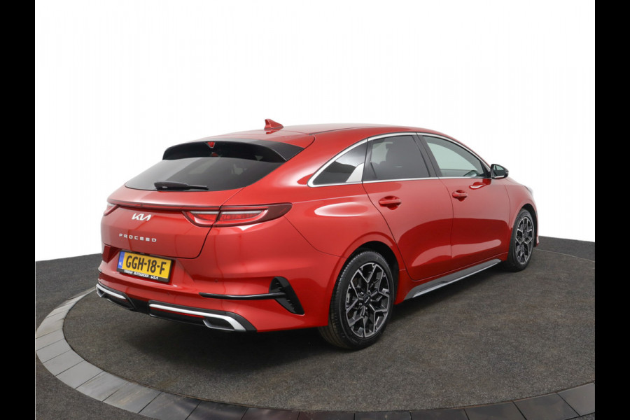 Kia ProCeed 1.5 T-GDi GT-Line Automaat - Led Koplampen - Adaptief Cruise Control - Navigatie - Climate Control - Fabrieksgarantie Tot 2031