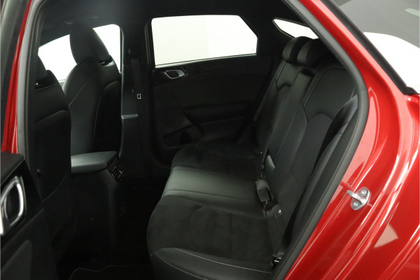 Kia ProCeed 1.5 T-GDi GT-Line Automaat - Led Koplampen - Adaptief Cruise Control - Navigatie - Climate Control - Fabrieksgarantie Tot 2031