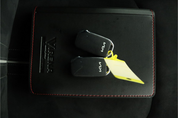 Kia ProCeed 1.5 T-GDi GT-Line Automaat - Led Koplampen - Adaptief Cruise Control - Navigatie - Climate Control - Fabrieksgarantie Tot 2031