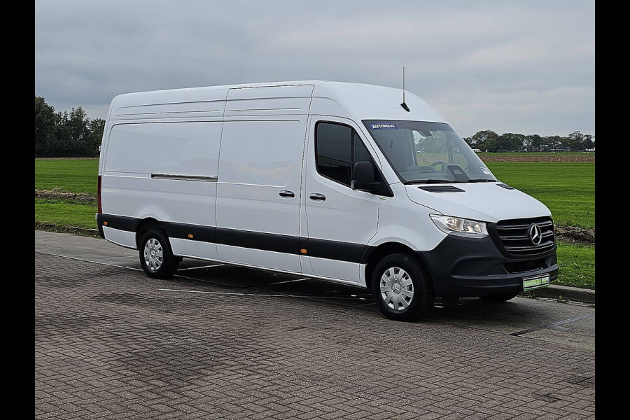 Mercedes-Benz Sprinter 317 170pk L3H2 Aut Nieuw-Model! Mbux10 Camera PDC Euro6 Mercedes-Benz Sprinter 317 170pk L3H2 Aut Nieuw-Model! Mbux10 Camera PDC Euro6