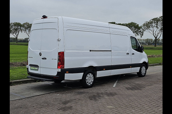 Mercedes-Benz Sprinter 317 170pk L3H2 Aut Nieuw-Model! Mbux10 Camera PDC Euro6 Mercedes-Benz Sprinter 317 170pk L3H2 Aut Nieuw-Model! Mbux10 Camera PDC Euro6