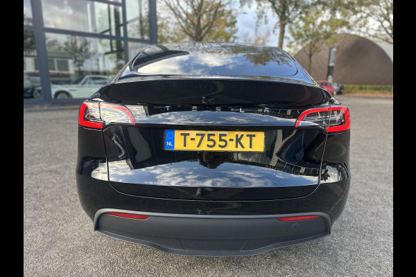 Tesla Model Y Long Range AWD 75 kWh AUTOPILOT| ACHTERBANK VERWARMD| STOEL+ STUUR VERW. | TESLA GARANTIE AANDRIJFLIJN EN ACCU T/M 07-2031/192.000KM