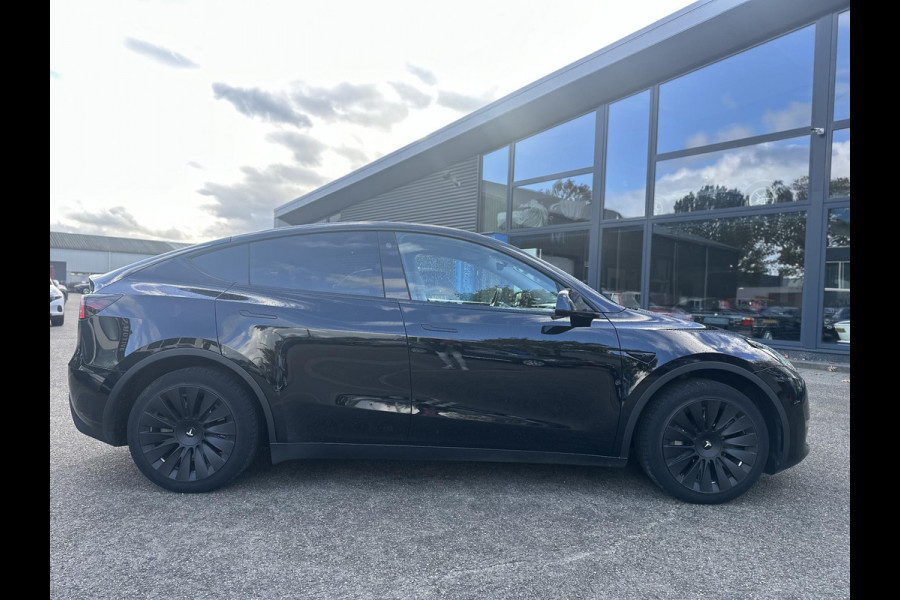 Tesla Model Y Long Range AWD 75 kWh AUTOPILOT| ACHTERBANK VERWARMD| STOEL+ STUUR VERW. | TESLA GARANTIE AANDRIJFLIJN EN ACCU T/M 07-2031/192.000KM