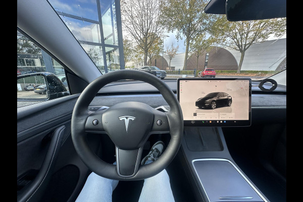 Tesla Model Y Long Range AWD 75 kWh AUTOPILOT| ACHTERBANK VERWARMD| STOEL+ STUUR VERW. | TESLA GARANTIE AANDRIJFLIJN EN ACCU T/M 07-2031/192.000KM