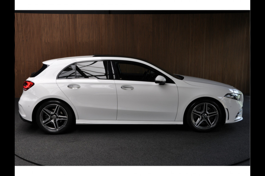 Mercedes-Benz A-Klasse 250e AMG Line Panodak Leder Navi PTS LM velgen EQ BTW auto! Mercedes-Benz A-Klasse 250e AMG Line Panodak Leder Navi PTS LM velgen EQ BTW auto!