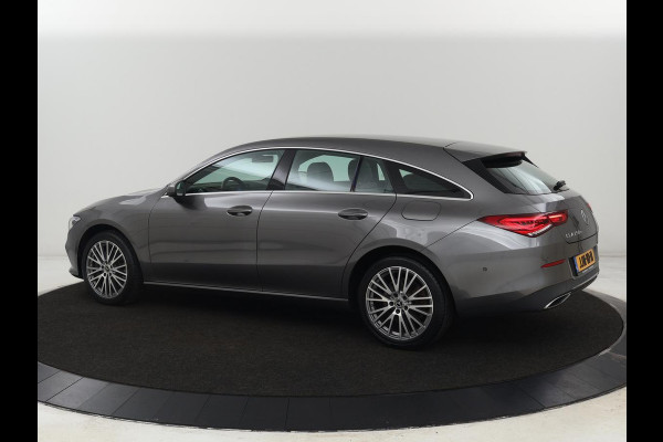 Mercedes-Benz CLA-Klasse Shooting Brake 250e Urban | Carplay | Park Assist | Navigatie | Camera | DAB | Half leder | Full LED | PHEV | Plug In