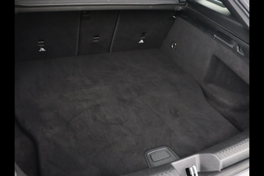 Mercedes-Benz CLA-Klasse Shooting Brake 250e Urban | Carplay | Park Assist | Navigatie | Camera | DAB | Half leder | Full LED | PHEV | Plug In