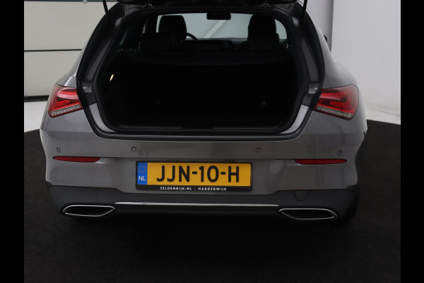 Mercedes-Benz CLA-Klasse Shooting Brake 250e Urban | Carplay | Park Assist | Navigatie | Camera | DAB | Half leder | Full LED | PHEV | Plug In