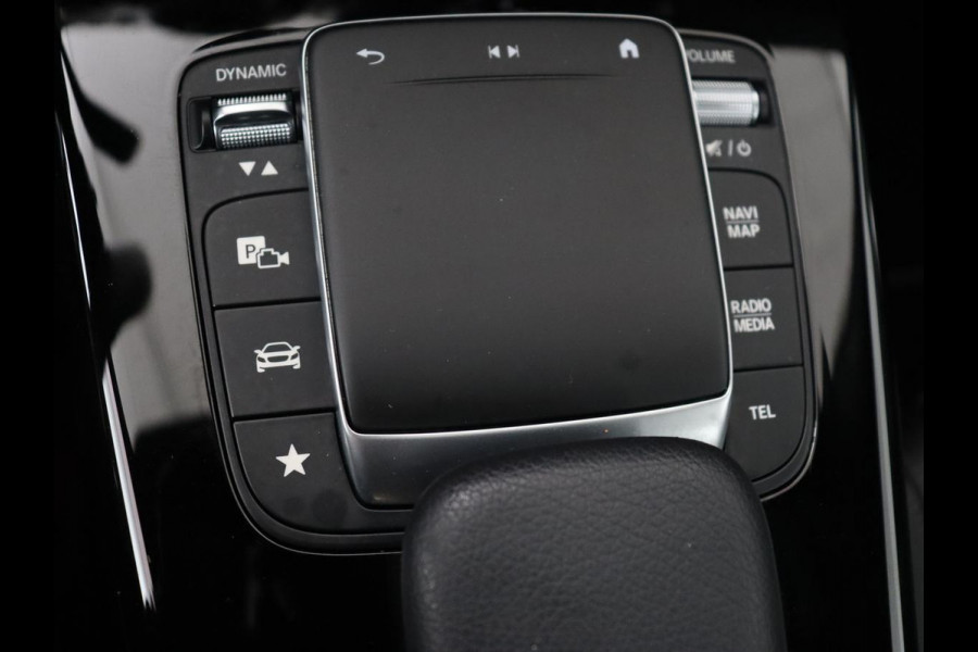 Mercedes-Benz CLA-Klasse Shooting Brake 250e Urban | Carplay | Park Assist | Navigatie | Camera | DAB | Half leder | Full LED | PHEV | Plug In