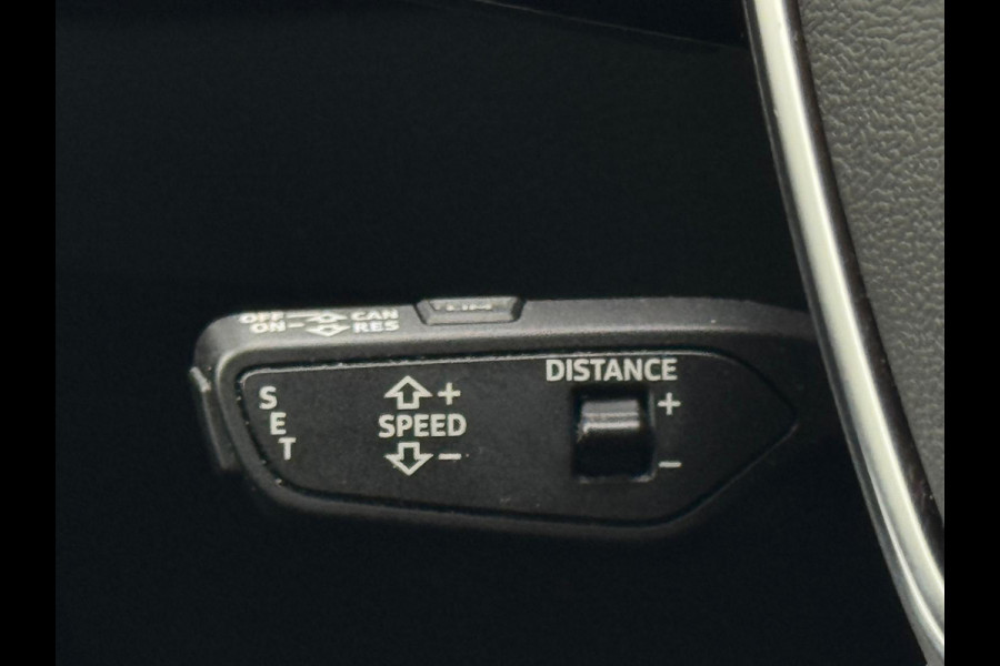 Audi e-tron E-tron 55 quattro 408 pk advanced Pro S Line Plus 95 kWh, SOH 94,6 %, camera , trekhaak,lederen sportinterieur