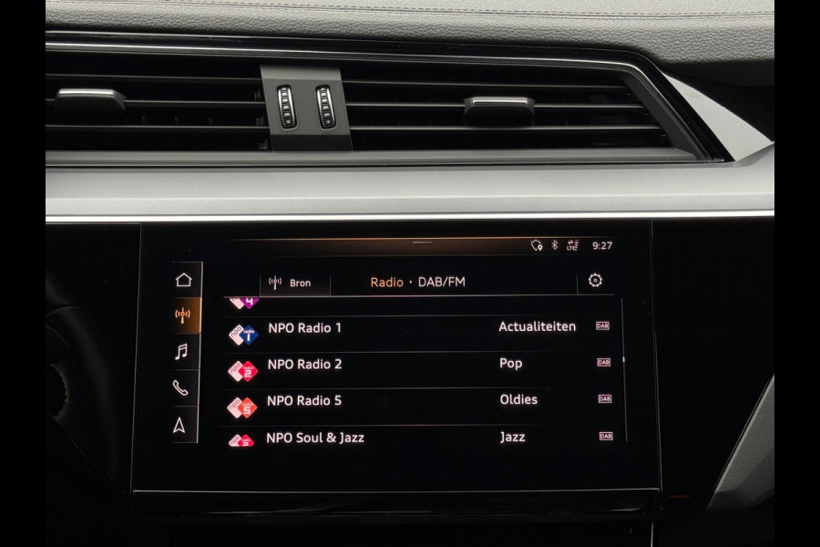 Audi e-tron E-tron 55 quattro 408 pk advanced Pro S Line Plus 95 kWh, SOH 94,6 %, camera , trekhaak,lederen sportinterieur