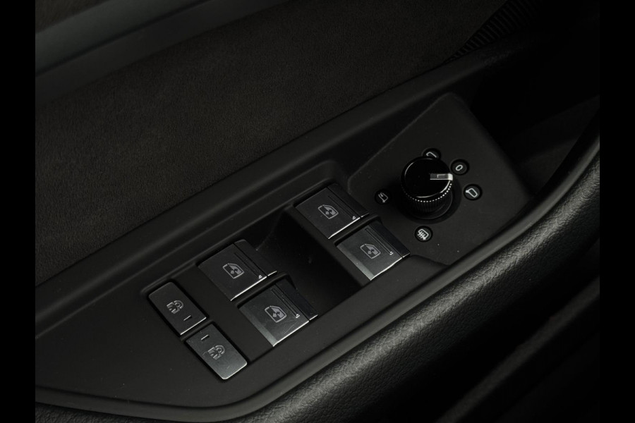 Audi e-tron E-tron 55 quattro 408 pk advanced Pro S Line Plus 95 kWh, SOH 94,6 %, camera , trekhaak,lederen sportinterieur