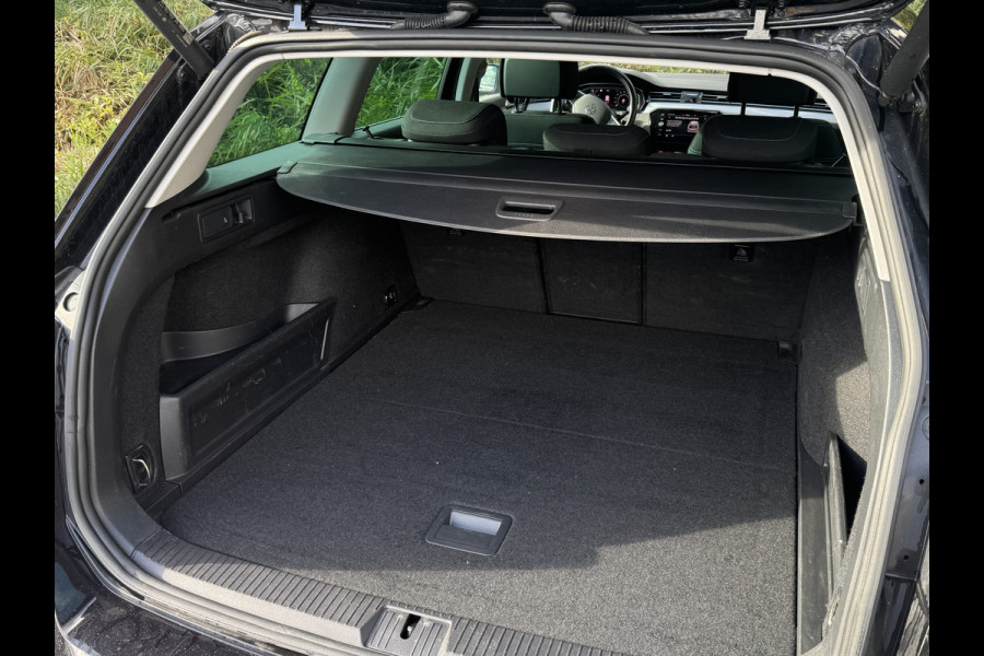 Volkswagen Passat Variant 218PK DSG HYBRID GTE BUSINESS CAMERA/NAVI/IQ-LIGHT Volkswagen Passat Variant 218PK DSG HYBRID GTE BUSINESS CAMERA/NAVI/IQ-LIGHT