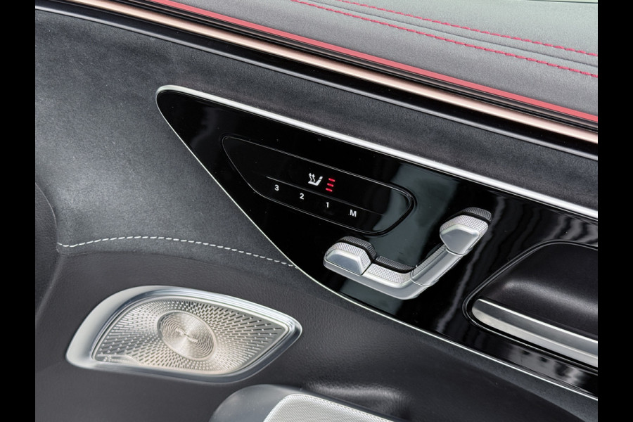 Mercedes-Benz EQE SUV 350+ AMG Line Night+Premium Pack 96kWh Trekhaak 22" Concave Velgen Burmester®Surround Airmatic Distronic plus Adap.Cruise 360°Ca Apple Carplay Android Auto Memory Stoelen+Verwarmd Stuurverwarming Sidesteps Keyless High-Definition LED 1e Eigenaar Origineel Nederlandse Auto Batterijgarantie 10jr./250.000km vanaf nieuw